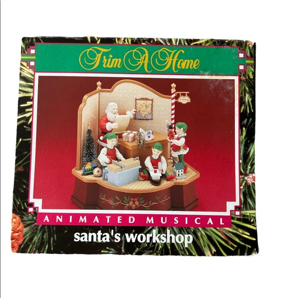 Vintage Animated musical Santa’s Workshop - Picture 2 of 7